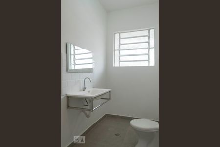 Apartamento para alugar com 90m², 3 quartos e sem vagaBanheiro