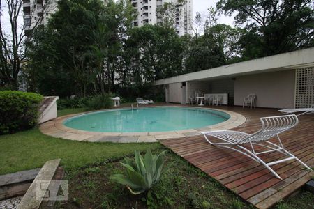 Apartamento à venda com 38m², 1 quarto e 1 vagaPiscina