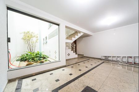 Hall de casa à venda com 3 quartos, 308m² em Santa Terezinha, São Bernardo do Campo