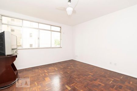 Sala de apartamento para alugar com 4 quartos, 140m² em Icaraí, Niterói