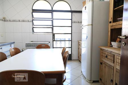 Casa à venda com 500m², 3 quartos e 4 vagasCozinha