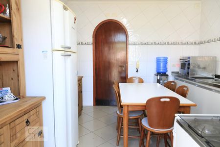 Casa à venda com 500m², 3 quartos e 4 vagasCozinha