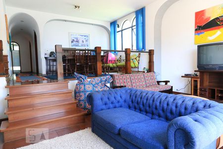 Sala de casa à venda com 3 quartos, 500m² em Jardim São Bento, São Paulo