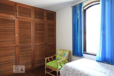 Casa à venda com 500m², 3 quartos e 4 vagasSuíte 1