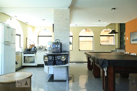 Casa à venda com 500m², 3 quartos e 4 vagasSalão de festas