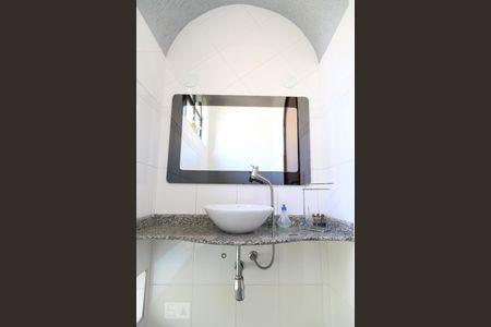 Casa à venda com 500m², 3 quartos e 4 vagasLavabo