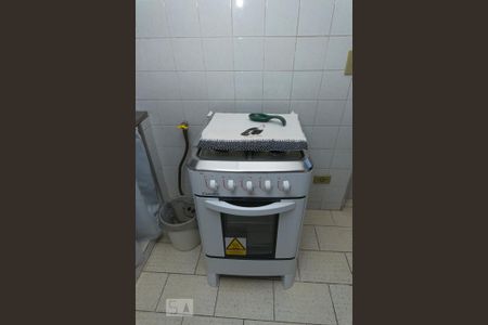 Casa para alugar com 13m², 1 quarto e sem vagaDetalhe da cozinha