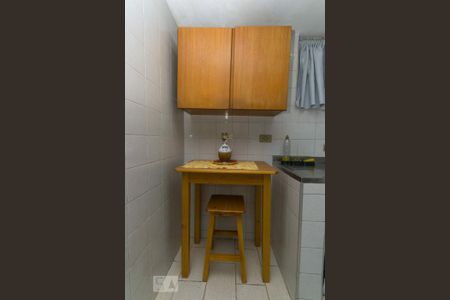 Casa para alugar com 13m², 1 quarto e sem vagaDetalhe da cozinha