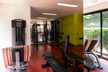 Apartamento à venda com 70m², 1 quarto e 1 vagaAcademia 