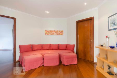 Casa para alugar com 270m², 4 quartos e 4 vagasSala - corredor dos quartos