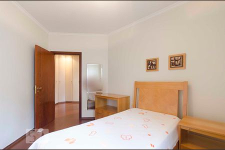 Casa para alugar com 270m², 4 quartos e 4 vagasQuarto 3