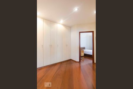 Casa para alugar com 270m², 4 quartos e 4 vagasQuarto 2 e 3