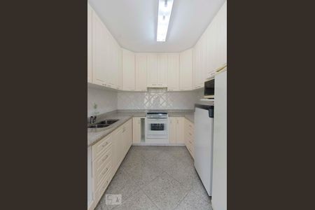 Cozinha de casa para alugar com 4 quartos, 270m² em Santana, São Paulo