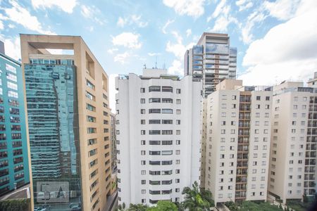 Vista varanda de apartamento à venda com 3 quartos, 125m² em Vila Olímpia, São Paulo