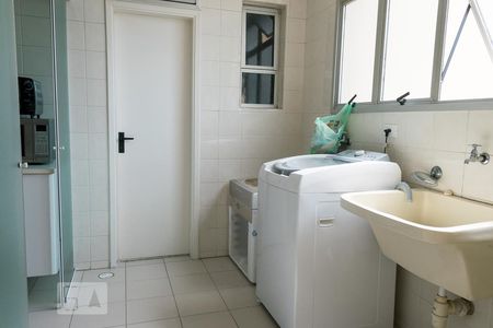 Apartamento para alugar com 93m², 3 quartos e 2 vagasÁrea de serviço