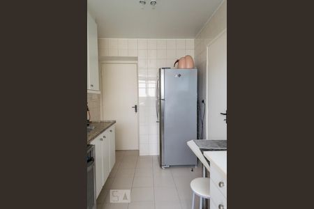 Apartamento para alugar com 93m², 3 quartos e 2 vagasCozinha