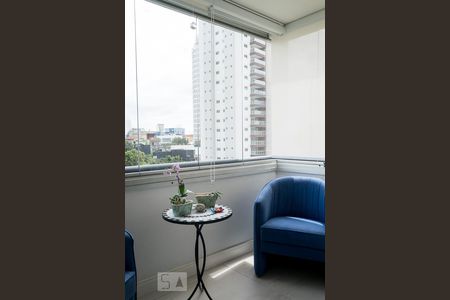 Apartamento para alugar com 93m², 3 quartos e 2 vagasVaranda