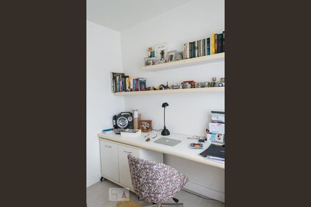 Apartamento para alugar com 93m², 3 quartos e 2 vagasEscritório/Quarto 1