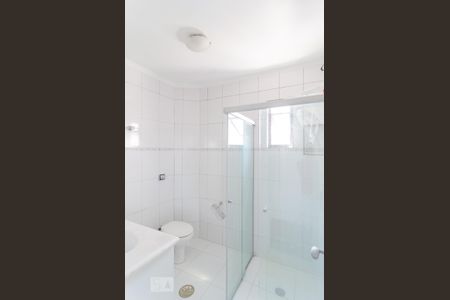 Banheiro Social de apartamento para alugar com 2 quartos, 80m² em Mirandópolis, São Paulo