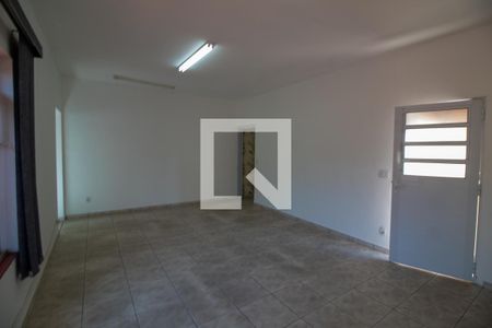 Sala de casa para alugar com 2 quartos, 130m² em Santo Amaro, São Paulo