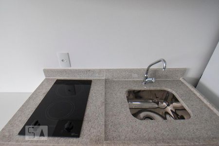 Studio para alugar com 22m², 1 quarto e sem vaga Studio para alugar com 22m², 1 quarto e sem vagaPia