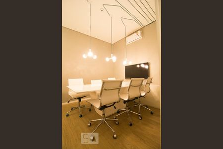 Studio à venda com 43m², 1 quarto e 1 vagaEspaço office