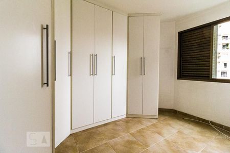 Quarto de apartamento à venda com 2 quartos, 78m² em Vila Pompéia, São Paulo