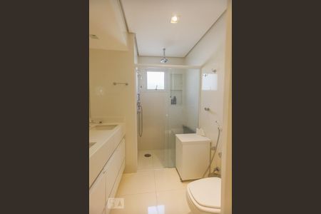 Apartamento para alugar com 120m², 2 quartos e 2 vagasBanheiro suíte 1