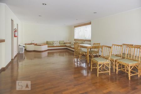 Apartamento para alugar com 120m², 2 quartos e 2 vagasÁrea comum