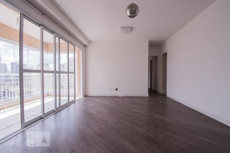 Sala de apartamento para alugar com 2 quartos, 60m² em Santo Amaro, São Paulo