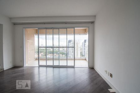 Sala de apartamento para alugar com 2 quartos, 60m² em Santo Amaro, São Paulo