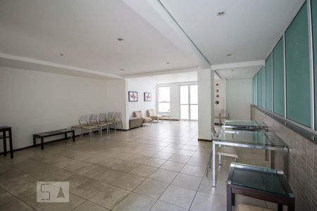 Apartamento para alugar com 28m², 1 quarto e 1 vaga Apartamento para alugar com 28m², 1 quarto e 1 vagaSalão de festa
