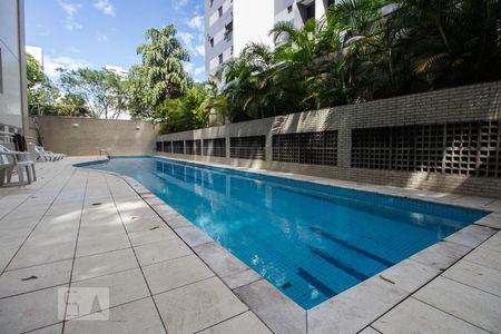 Apartamento para alugar com 28m², 1 quarto e 1 vaga Apartamento para alugar com 28m², 1 quarto e 1 vagaPiscina