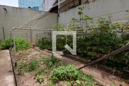 Apartamento à venda com 80m², 3 quartos e 2 vagasHorto 