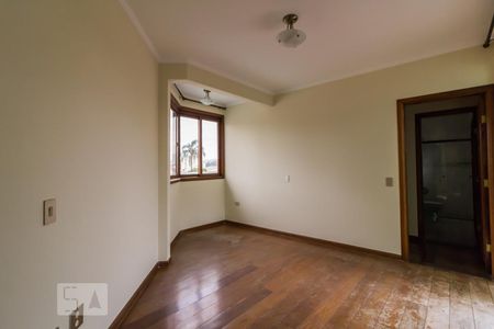 Casa à venda com 650m², 3 quartos e 7 vagasSala de Televisão