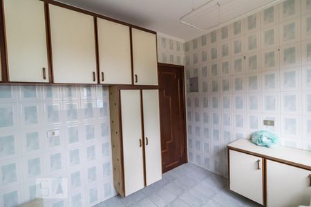 Casa à venda com 650m², 3 quartos e 7 vagasLavanderia