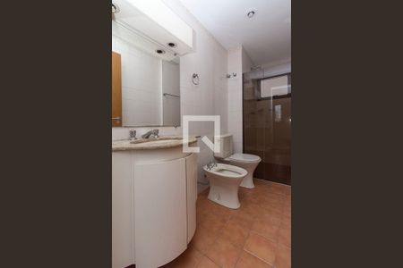 Apartamento à venda com 128m², 4 quartos e 2 vagas Apartamento à venda com 128m², 4 quartos e 2 vagasBanheiro