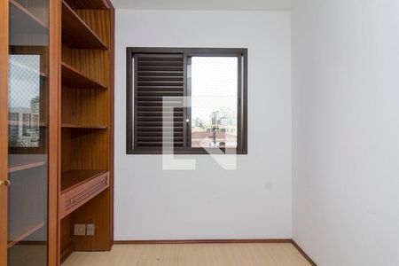 Apartamento à venda com 128m², 4 quartos e 2 vagas Apartamento à venda com 128m², 4 quartos e 2 vagasQuarto