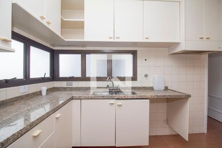 Apartamento à venda com 128m², 4 quartos e 2 vagas Apartamento à venda com 128m², 4 quartos e 2 vagasCozinha