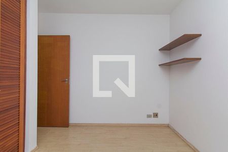 Apartamento à venda com 128m², 4 quartos e 2 vagas Apartamento à venda com 128m², 4 quartos e 2 vagasQuarto