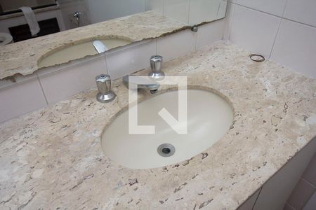 Apartamento à venda com 128m², 4 quartos e 2 vagas Apartamento à venda com 128m², 4 quartos e 2 vagasBanheiro