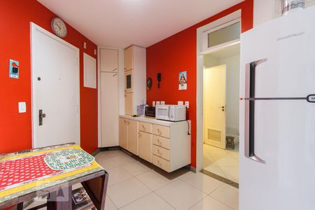 Apartamento para alugar com 120m², 3 quartos e 2 vagasCozinha