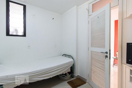 Apartamento para alugar com 120m², 3 quartos e 2 vagasQuarto de Serviço