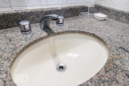 Apartamento para alugar com 120m², 3 quartos e 2 vagasDetalhe