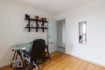 Apartamento para alugar com 120m², 3 quartos e 2 vagasQuarto 2