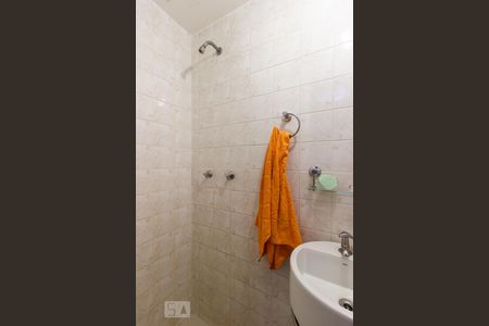 Apartamento para alugar com 120m², 3 quartos e 2 vagasBanheiro de Serviço