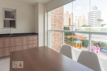 Varanda de apartamento à venda com 1 quarto, 57m² em Cambuí, Campinas