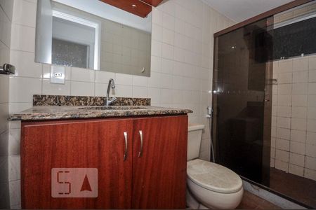 Apartamento para alugar com 70m², 2 quartos e 1 vaga Apartamento para alugar com 70m², 2 quartos e 1 vagaBanheiro