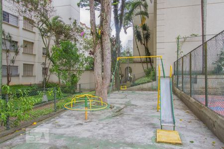 Playground de apartamento para alugar com 3 quartos, 79m² em Vila Sofia, São Paulo