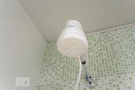 Apartamento à venda com 72m², 2 quartos e sem vagaBanheiro chuveiro